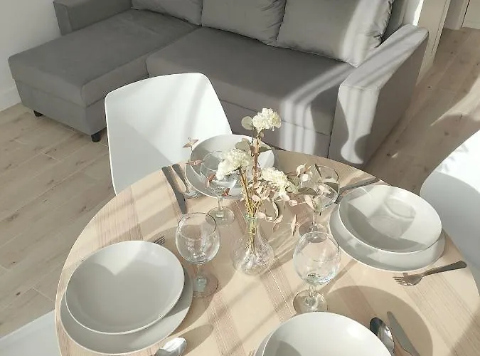 White 스클라르스카포렘바