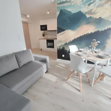 White * 斯克拉斯卡波伦巴